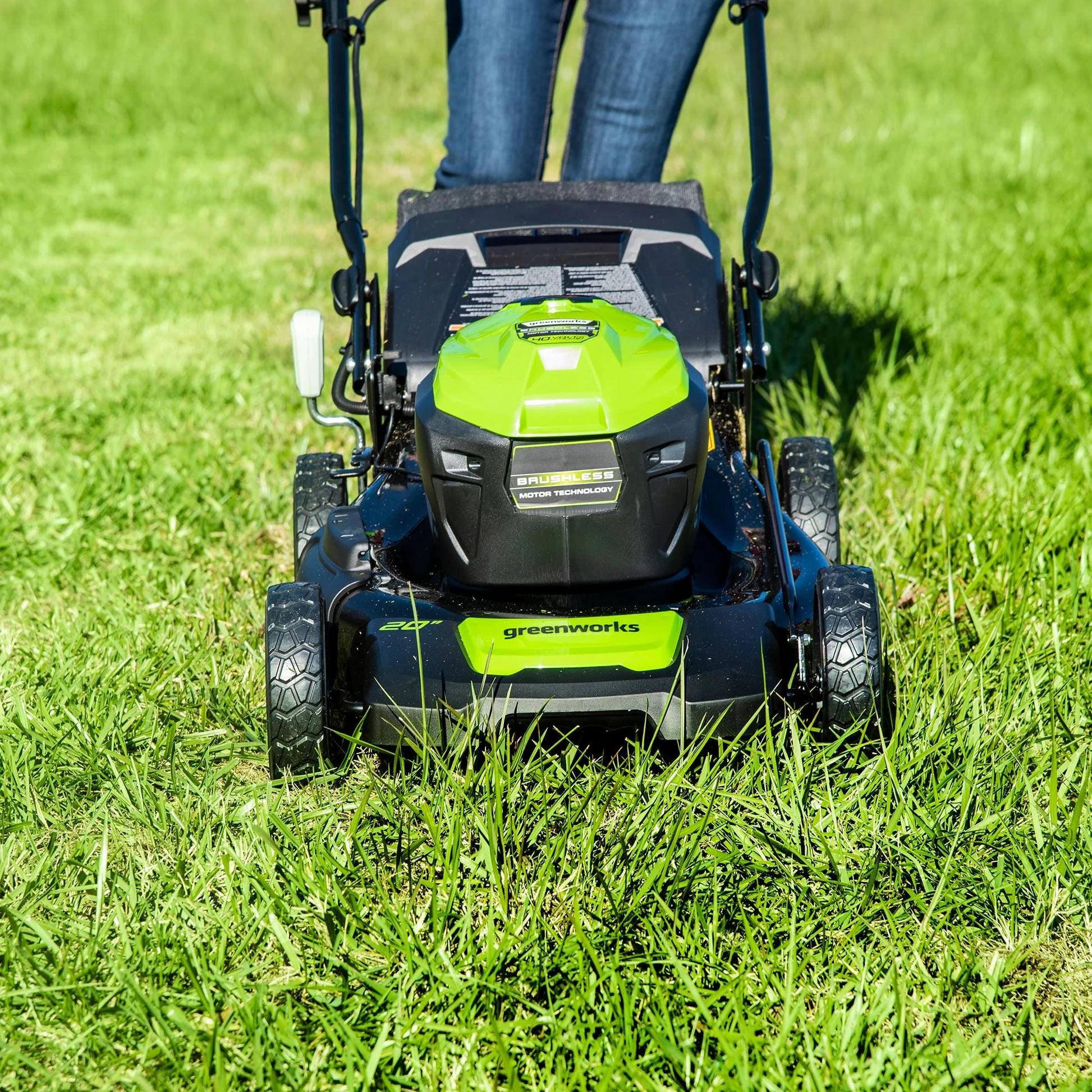 40V 20" Brushless Push Lawn Mower with 4.0 Ah Battery & Quick Charger 2516302VT